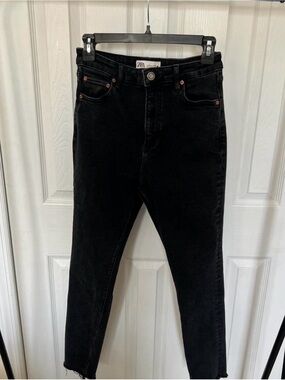 Zara Black High-Rise Skinny Jeans